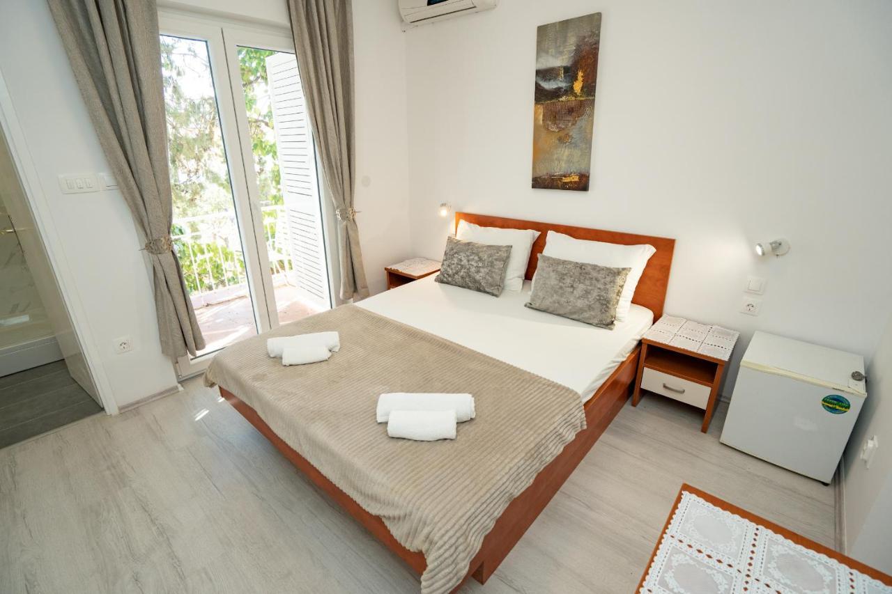 Rooms Magnolia With Pool 诺瓦利娅 外观 照片