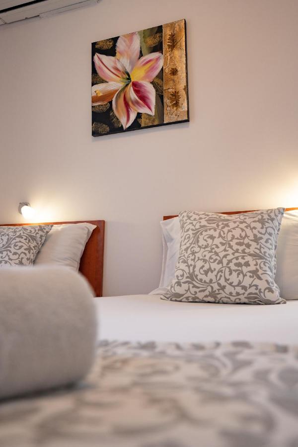 Rooms Magnolia With Pool 诺瓦利娅 外观 照片