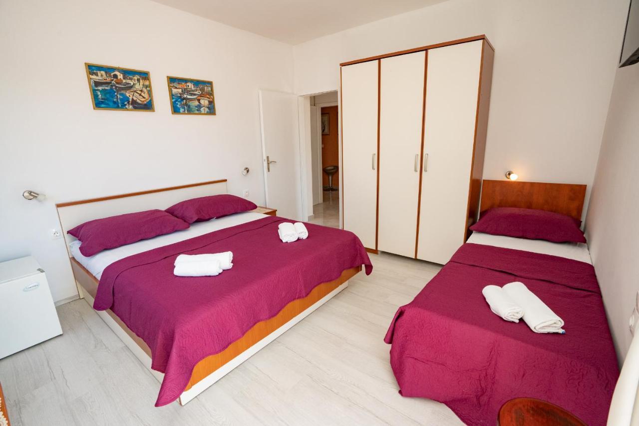 Rooms Magnolia With Pool 诺瓦利娅 外观 照片